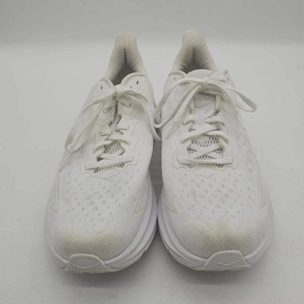 Hoka Clifton 9 Running Shoes Women's Size 11 D White / White